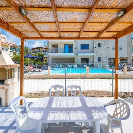 Aparthotel Konstantinos 1 2*